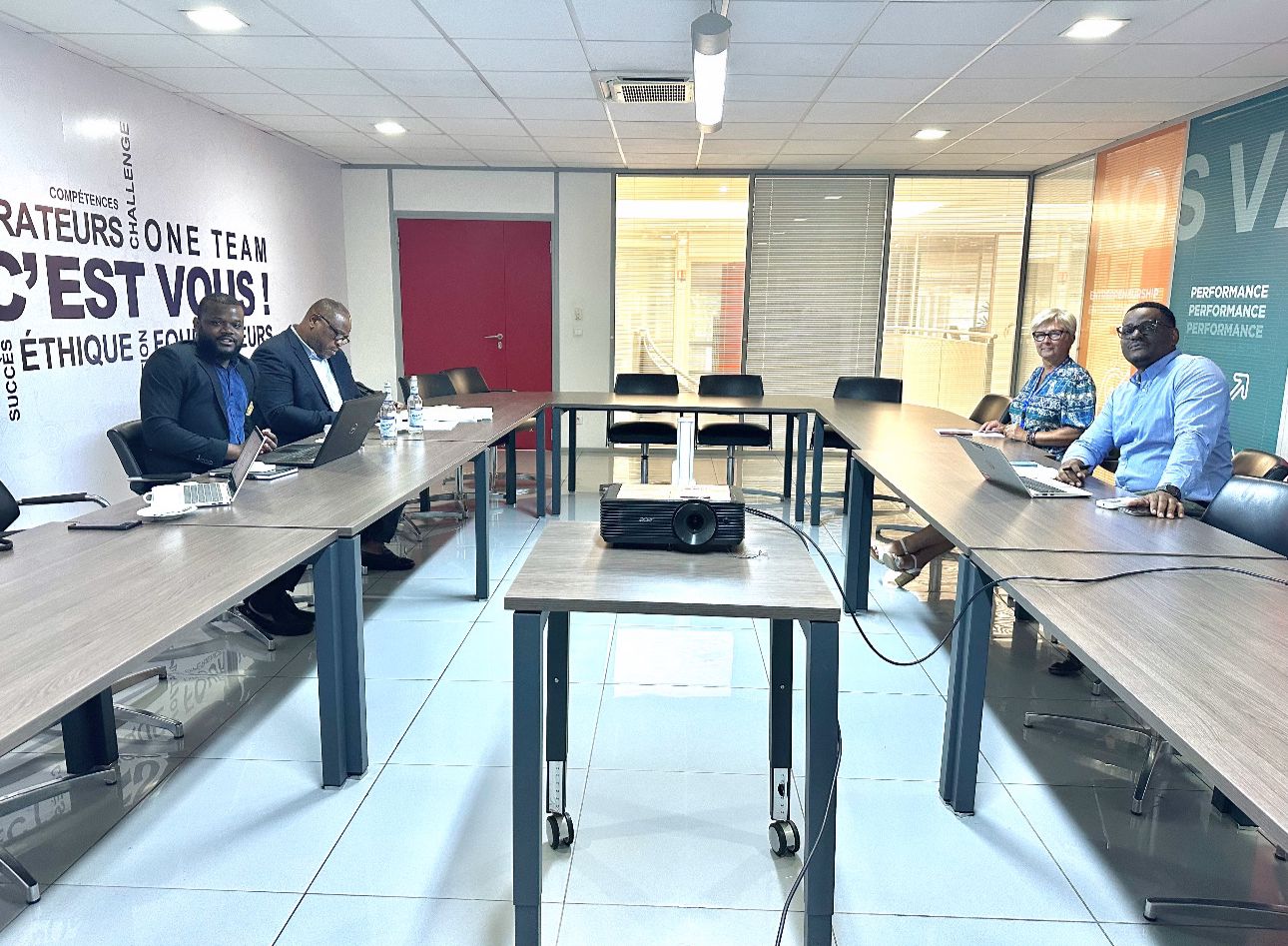 Florence Lecerf, Directeur des Opérations  Toyota Cfao Kinshasa, Nous a reçu pour la Formalisation du contrat de partenariat en Pakam~Toyota.